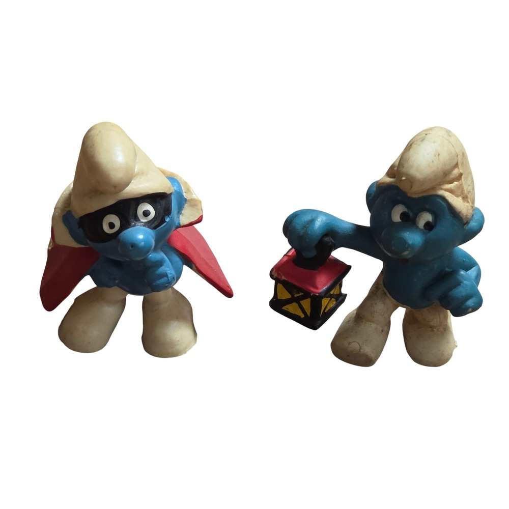 Vintage 1977 Peyo Schleich Spy Smurf Night Watchman Smurf Lantern Smurf Figures